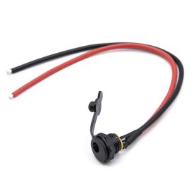 DC 5,5x2,5mm töltőcsatlakozó