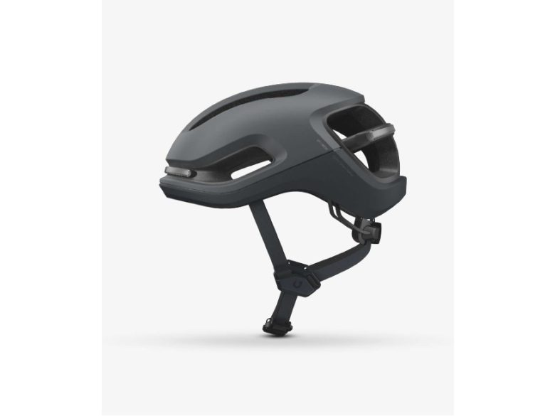 Aura Blackbird "M" Fekete