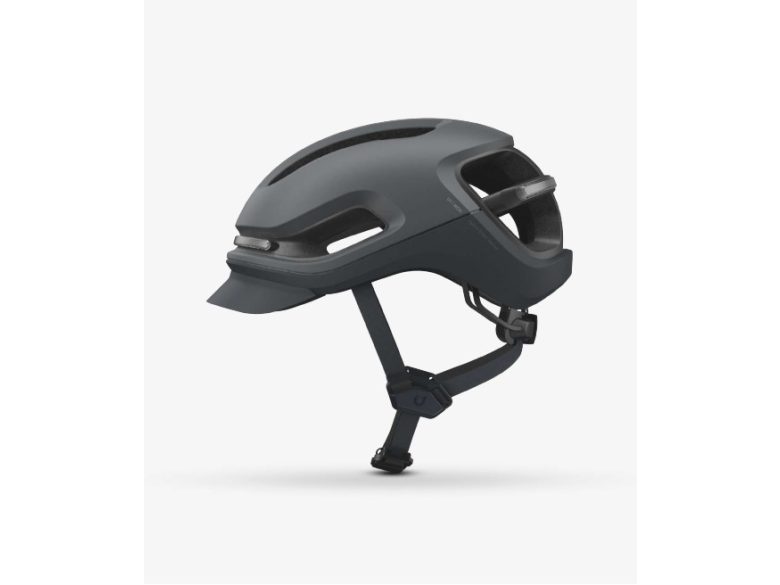 Aura Blackbird "M" Fekete