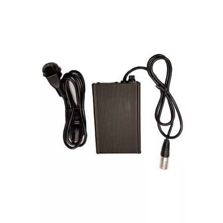 X-scooters XR04/XT03 töltő 60V Li-ion akkumulátorhoz (67,2V 2A) XLR