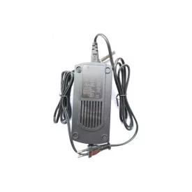  X-scooters XT02 48V WOOD Li töltő 48V Li-ion akkumulátorhoz (54,6V 1,8A) XLR